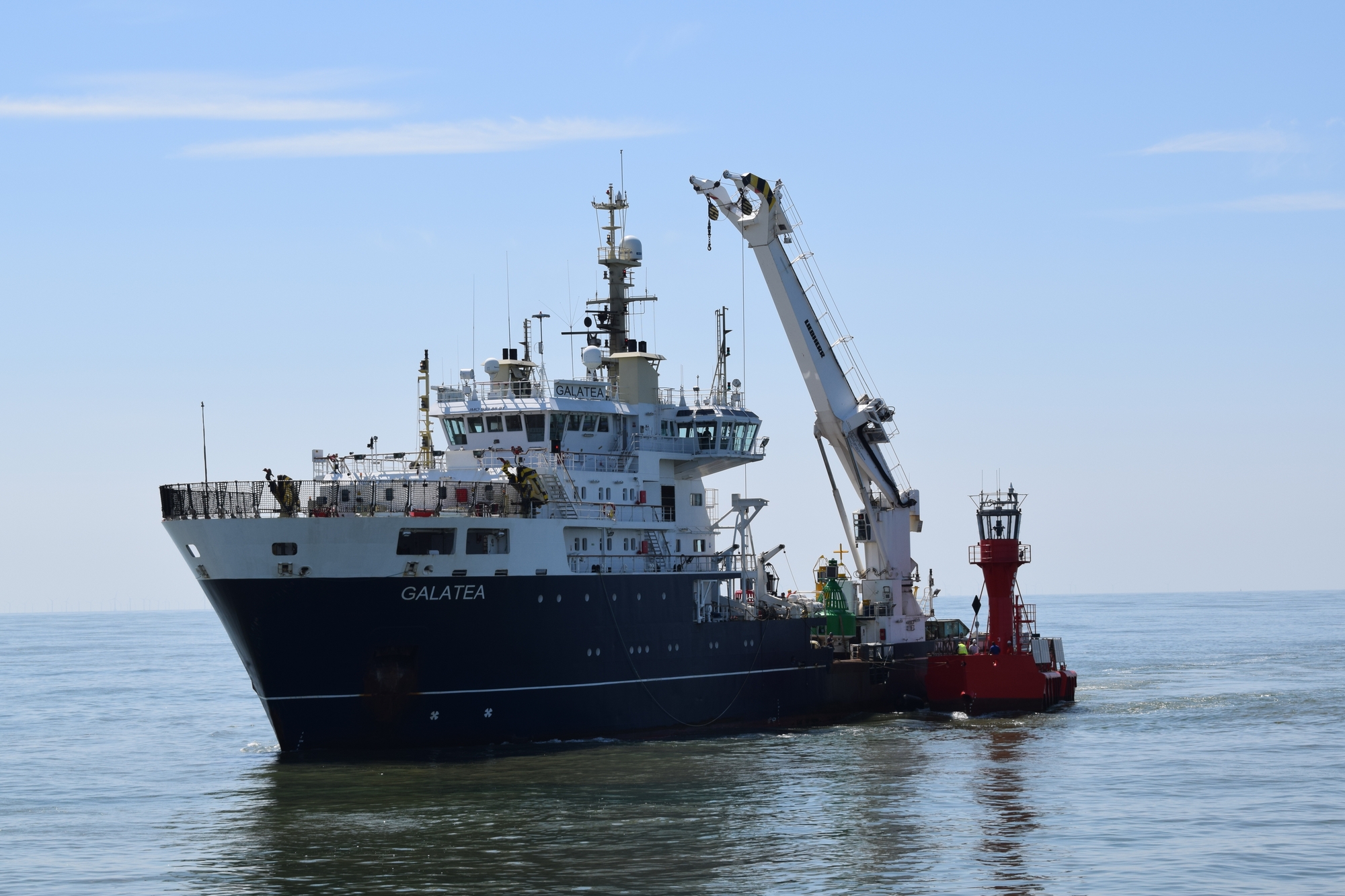 THV Galatea and Inner Sunk LV.jpg